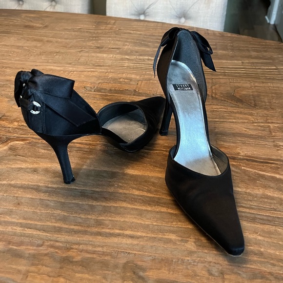 Stuart Weitzman Black Satin Heels with Bow - Picture 1 of 7
